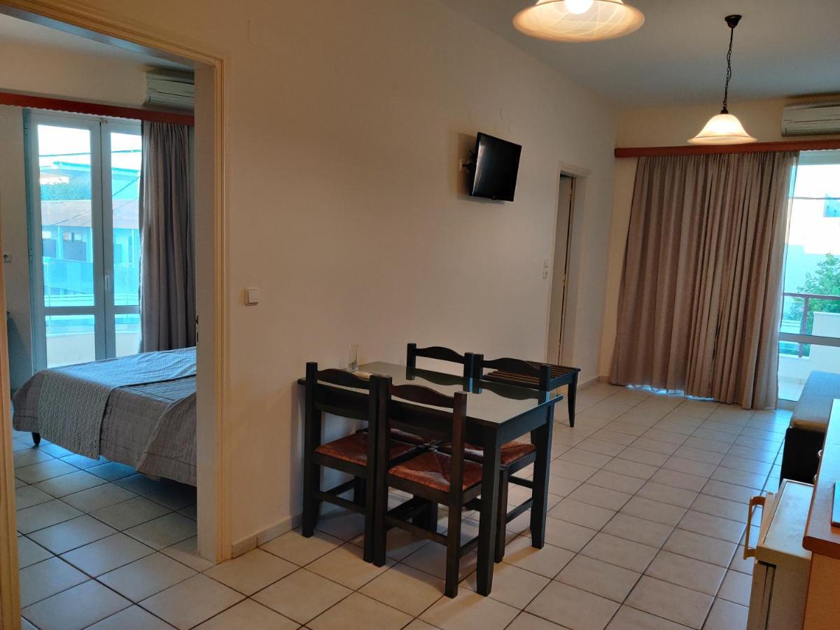 Zannis Hotel Rethymno Esterno foto