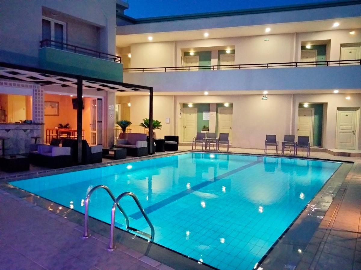 Zannis Hotel Rethymno Esterno foto