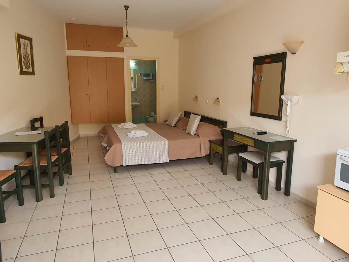 Zannis Hotel Rethymno Esterno foto