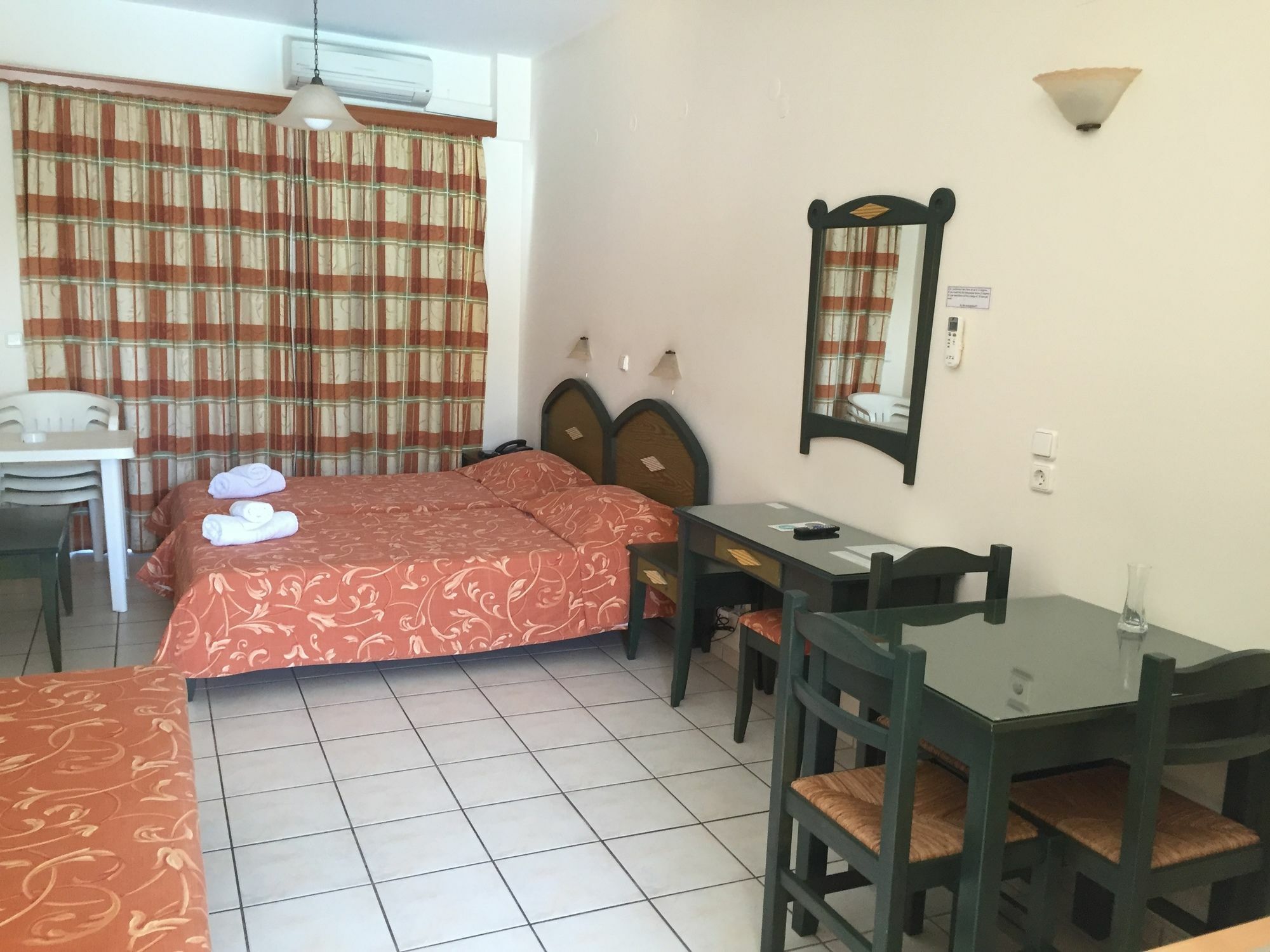 Zannis Hotel Rethymno Esterno foto