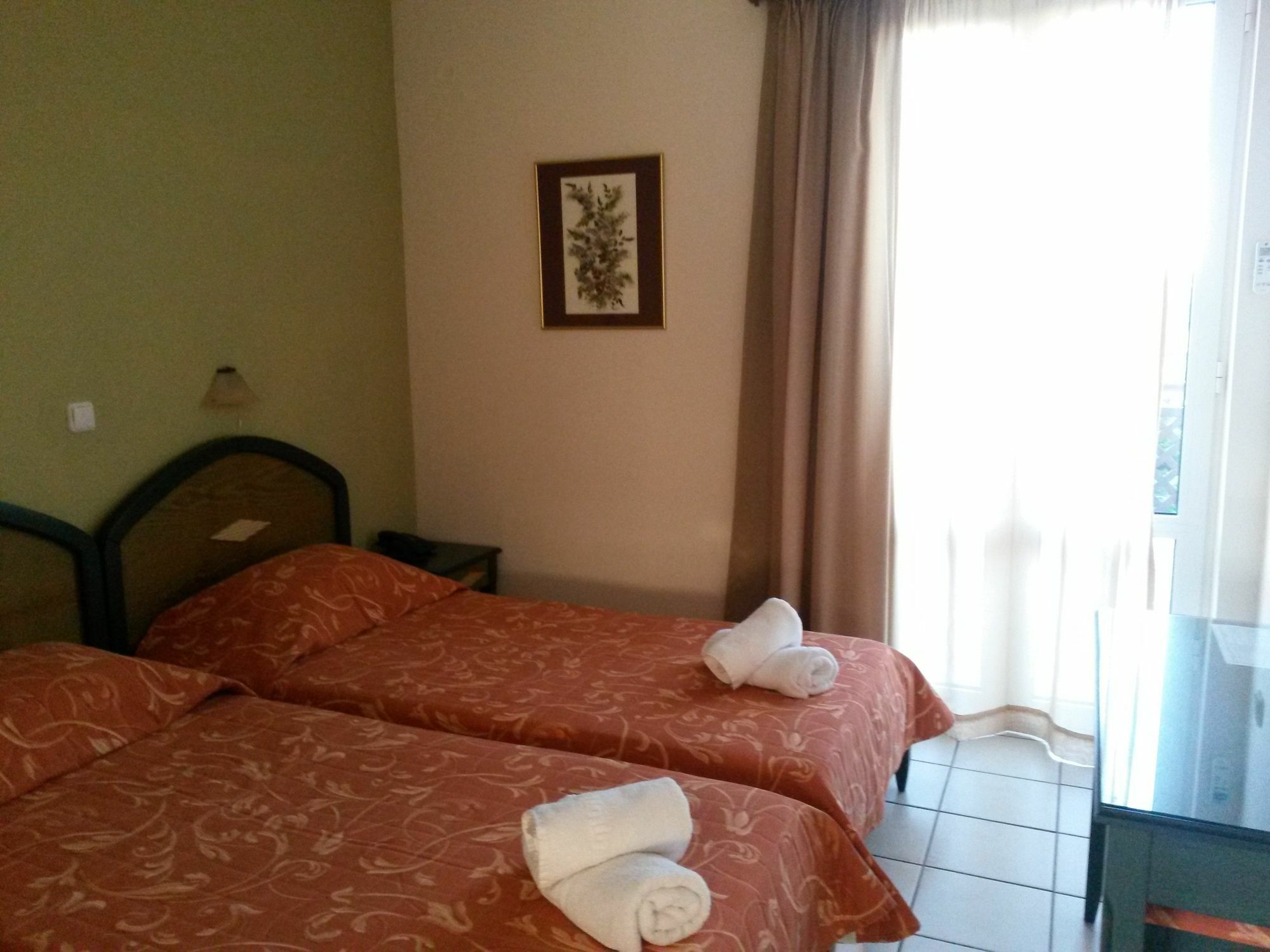 Zannis Hotel Rethymno Esterno foto